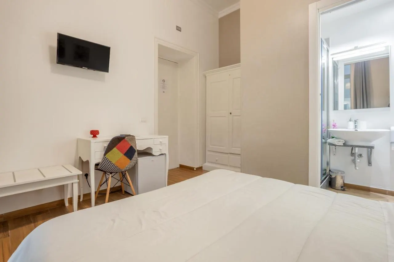 B&B Palermo Bella Rooms And Suites 2*,  Italy