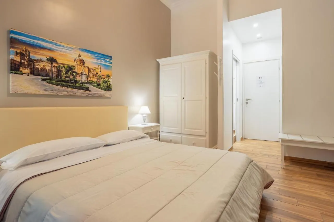 B&B Palermo Bella Rooms And Suites 2*,  Italy